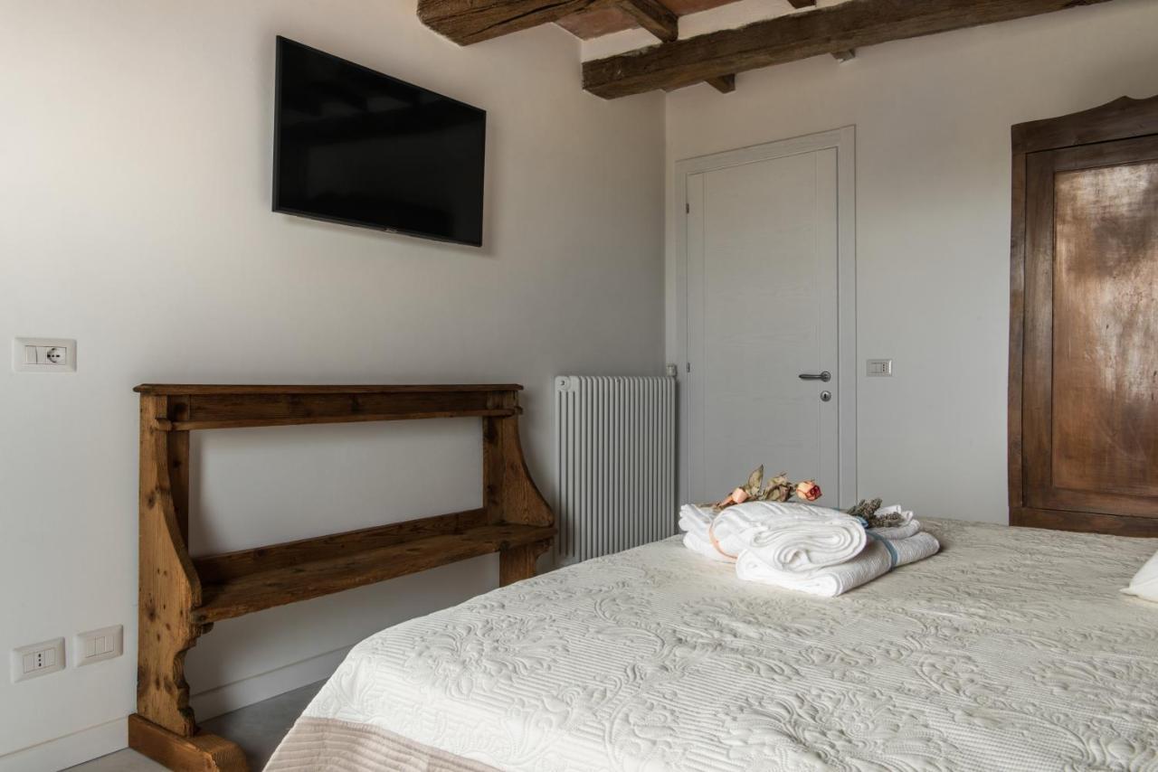 Ferienwohnung Tenuta Ca Di Bertucci Solignano Exterior foto
