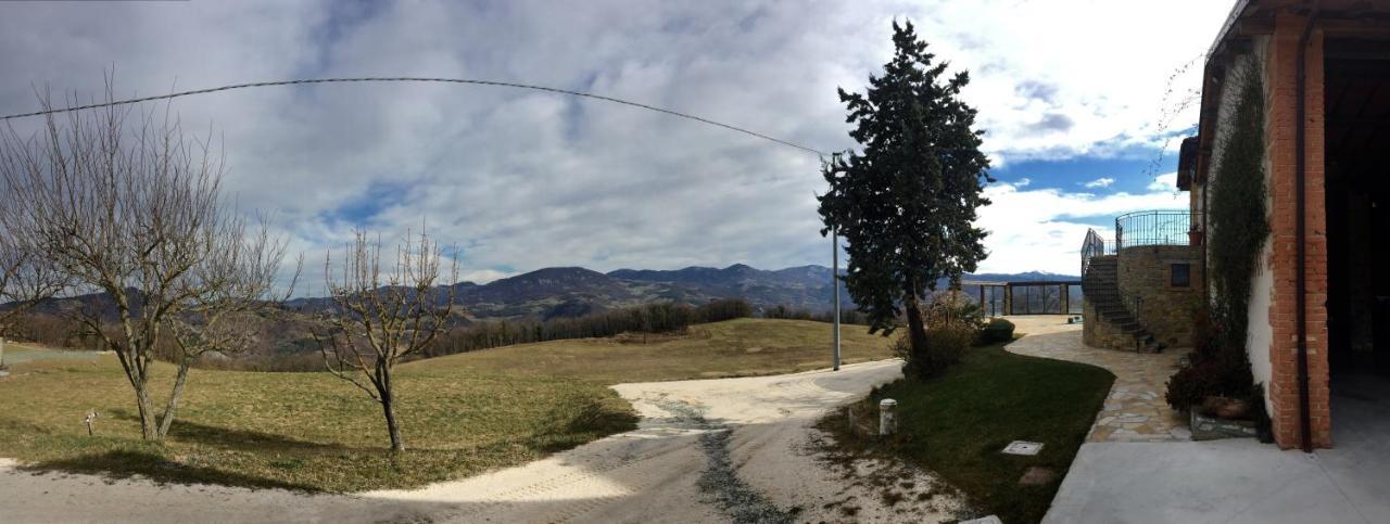 Ferienwohnung Tenuta Ca Di Bertucci Solignano Exterior foto